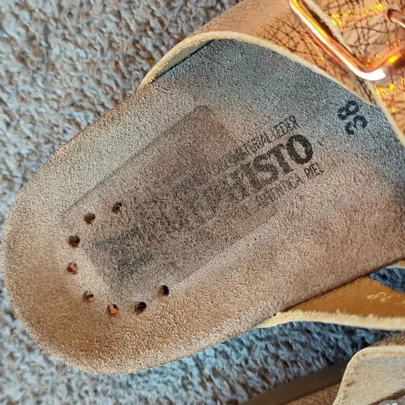 Mephisto Helisa Rose Gold Dual-Strap Cushioned Sandals