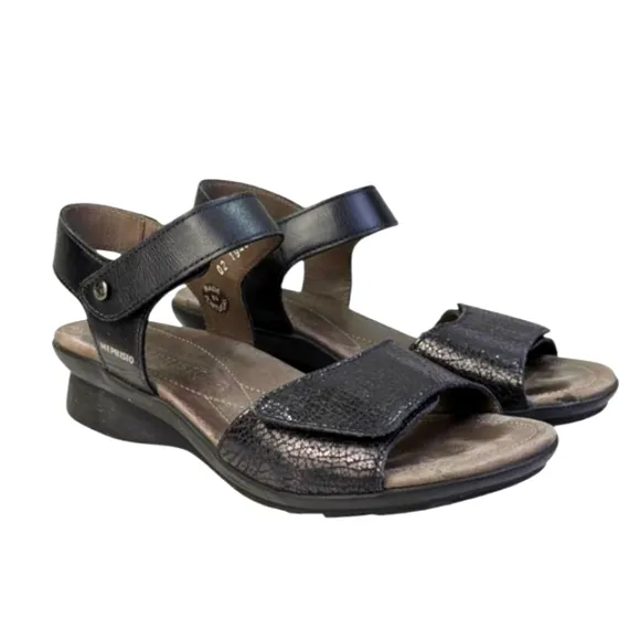 Mephisto Pattie Black Python Sandals EUC $328 Size 36 US 6   S3339