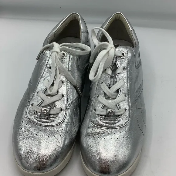Metallic Silver Retro Low-Top Sneakers