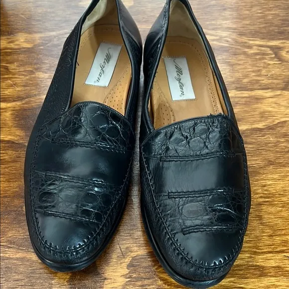 Mezlan Black Leather Loafers with Braided Design
