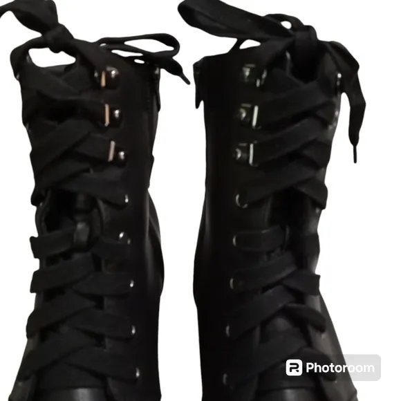 Mia 3&quot; Chunk Heel Zip Up Farah Ankle Boots Size 11M NWOT