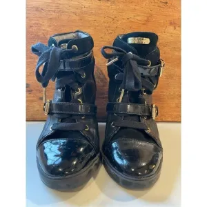 MICHAEL KORS Black Patent LIZZIE Hi High Top Wedge Platform Sneakers Booties 7.5