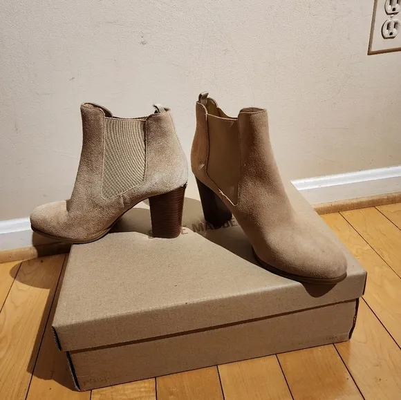 Michael Kors Chelsea Boots