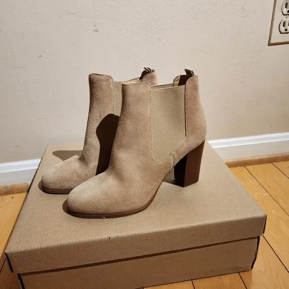 Michael Kors Chelsea Boots