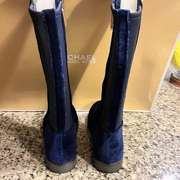 Michael Kors Emma Lily velour boots new navy blue Girls Toddlers Size 5
