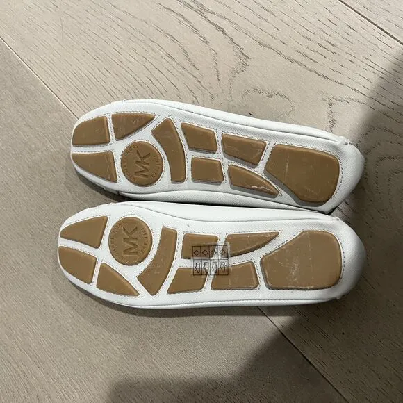 Michael Kors Leather Fulton Flats Grey Silver 6.5 NEW