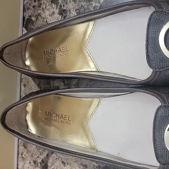Michael Kors Monogram Flats 8.5M
