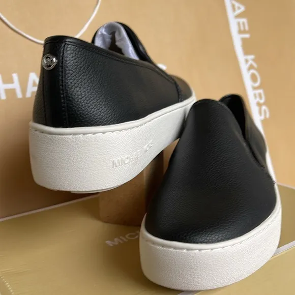 Michael Kors TEDDI SLIP ONTUMBLED FAUX LTHR49T2TEFP1LBlack Platform Sneakers