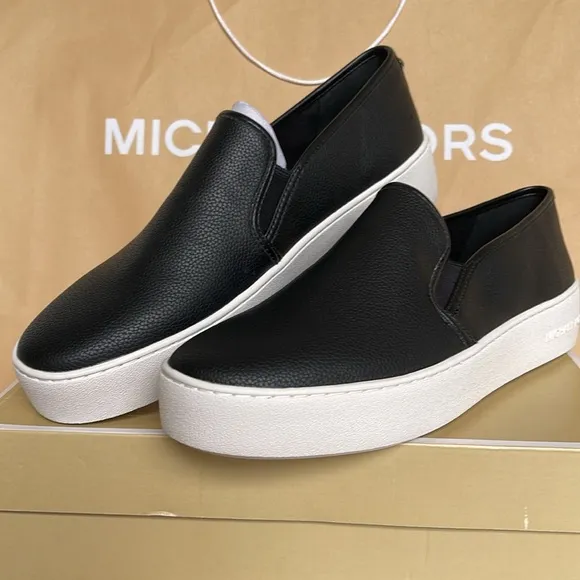 Michael Kors TEDDI SLIP ONTUMBLED FAUX LTHR49T2TEFP1LBlack Platform Sneakers