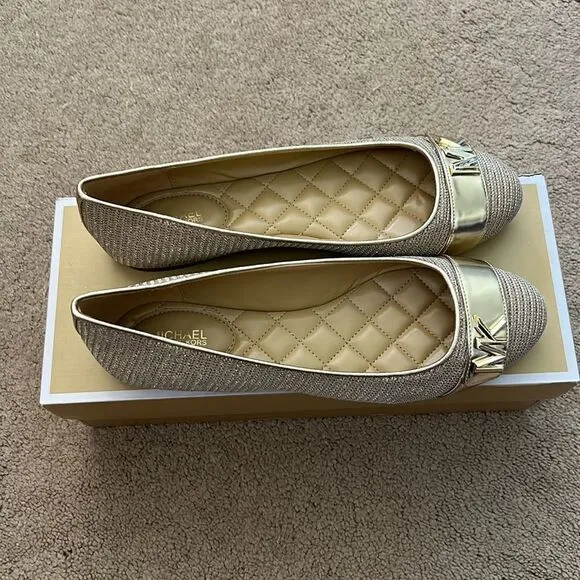 Michael Kors Women's Jilly Round Toe Ballet Flats Size 8