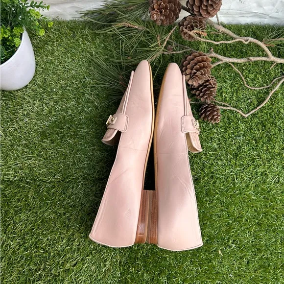 Michael KorsWomen's Farrah Slip-On Loafer Flats in blush size 9.5