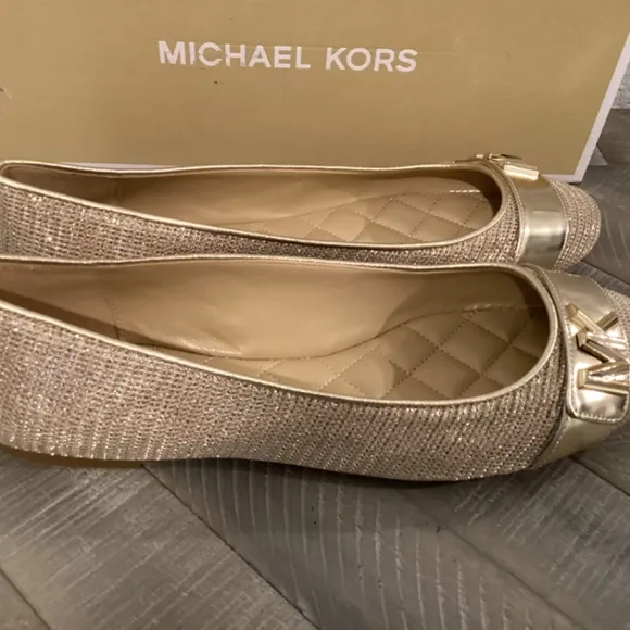 MICHAEL MICHAEL KORS Women's Jilly Round Toe Ballet Flats
