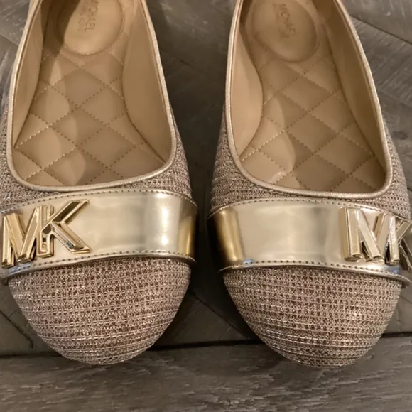 MICHAEL MICHAEL KORS Women's Jilly Round Toe Ballet Flats