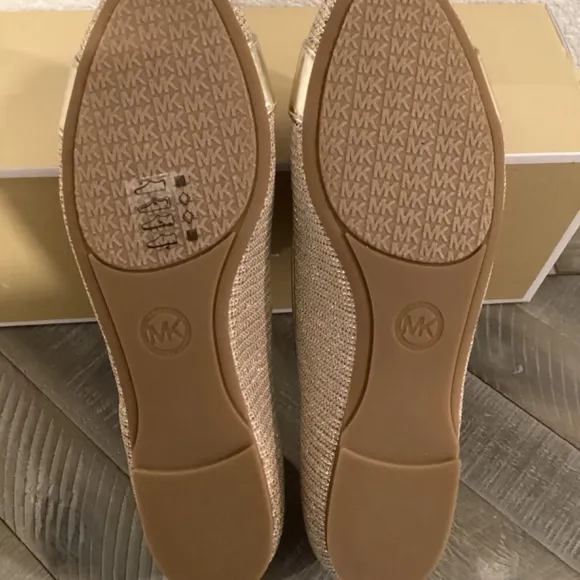 MICHAEL MICHAEL KORS Women's Jilly Round Toe Ballet Flats