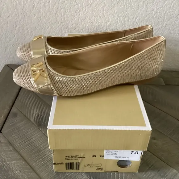 MICHAEL MICHAEL KORS Women's Jilly Round Toe Ballet Flats