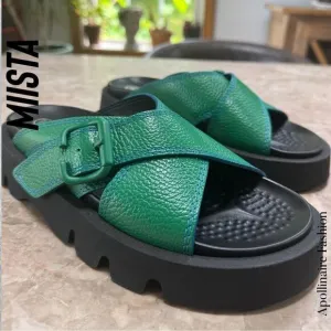 MIISTA LACEY LUG SLIP ON SANDALS IN FIERCE GREEN SIZE 39 NWT