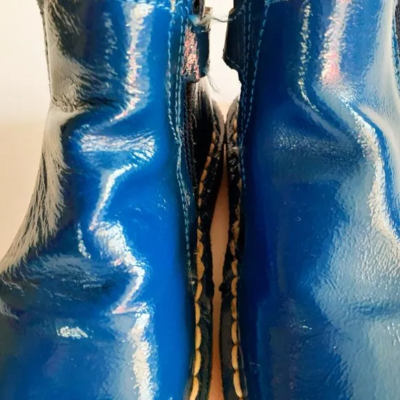 Mini Boden Girls Boots Blue Chelsea Patent Leather Bootie Size 23 7