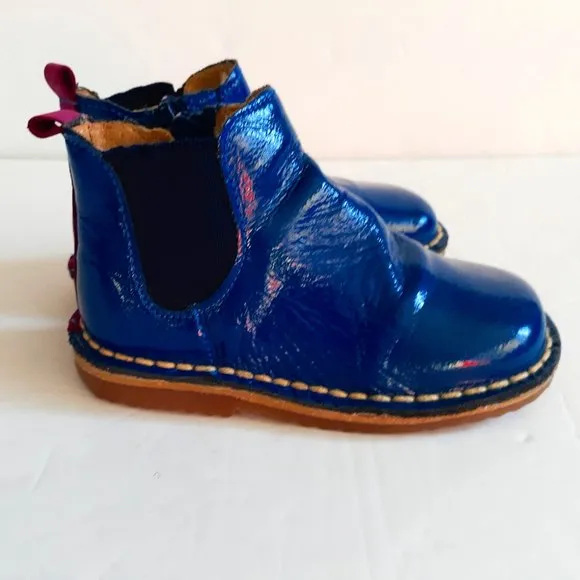 Mini Boden Girls Boots Blue Chelsea Patent Leather Bootie Size 23 7