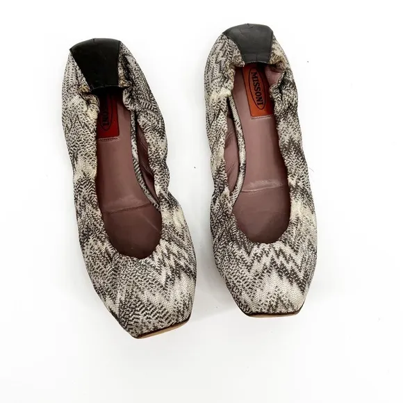 Missoni Neutral Zig-Zag Print Flat, Size 9