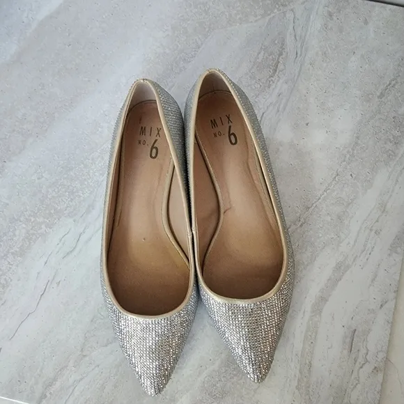 Mix No. 6 Crystal Flats 8 Pointed Toe