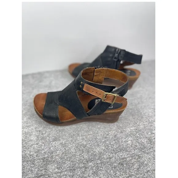 Miz MOOZ Cork Leather Wedge Black Adjustable Sandals, Minimalist, Classic, zip