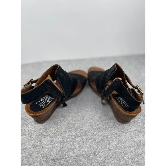 Miz MOOZ Cork Leather Wedge Black Adjustable Sandals, Minimalist, Classic, zip