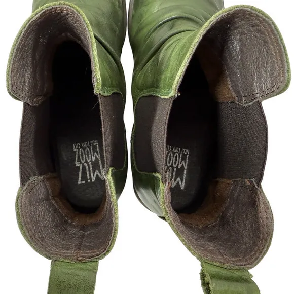 Miz Mooz Lissie Green Kiwi‎ Antique Leather Ruched Chelsea Ankle Boots Size 7