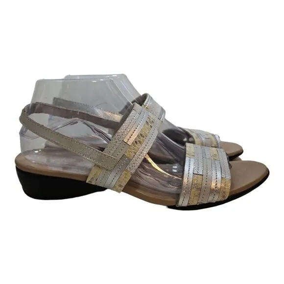 Munro Pisces White &amp; Silver Patchwork  Sandals With Strap Size 9.5