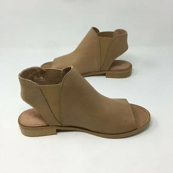 Musse &amp; Cloud Women's Sandals Tan Size 39 US 8 Ciara Open Toed Slip On Booties