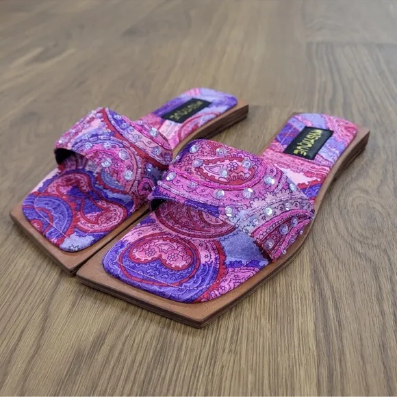 MYSTIQUE BOUTIQUE | Pink Multicolor Slip On Sandals