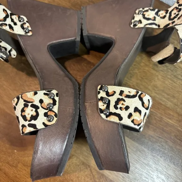 Naked Feet Leopard Print Platform Sandals Ankle Strap Heels Brown Size 10M
