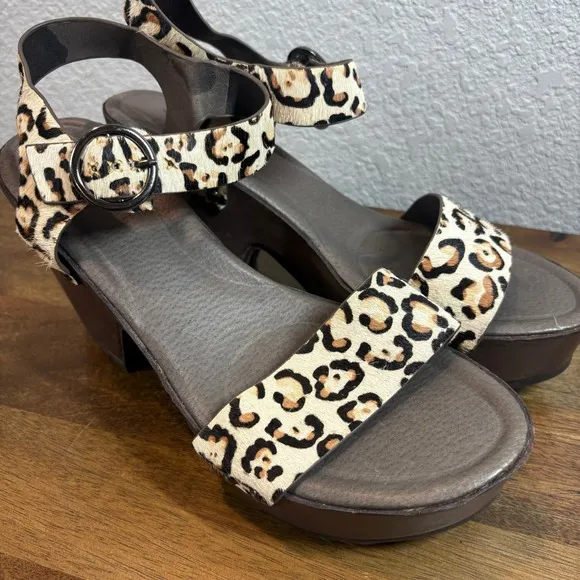 Naked Feet Leopard Print Platform Sandals Ankle Strap Heels Brown Size 10M