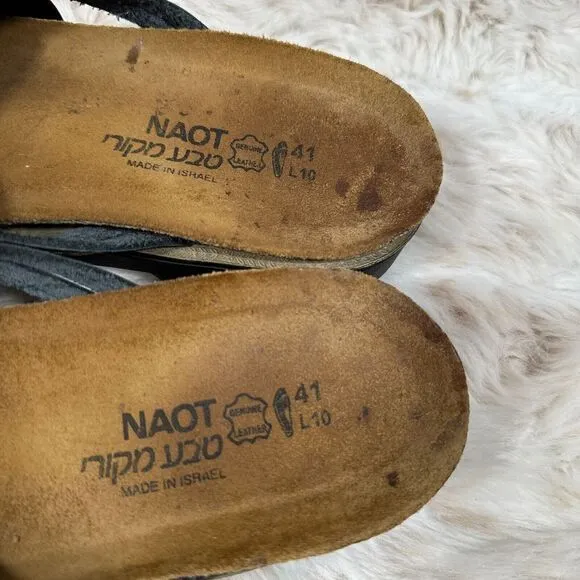 Naot Brown Thick Strap Slip On Sandals Size 41 W10