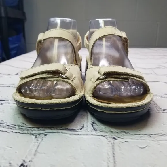 Naot Papaya bone ankle strap sandals