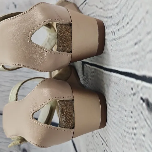 Naot Pixie Women's Gold/Tan Leather Ankle Strap Sandals Size 40 (9)