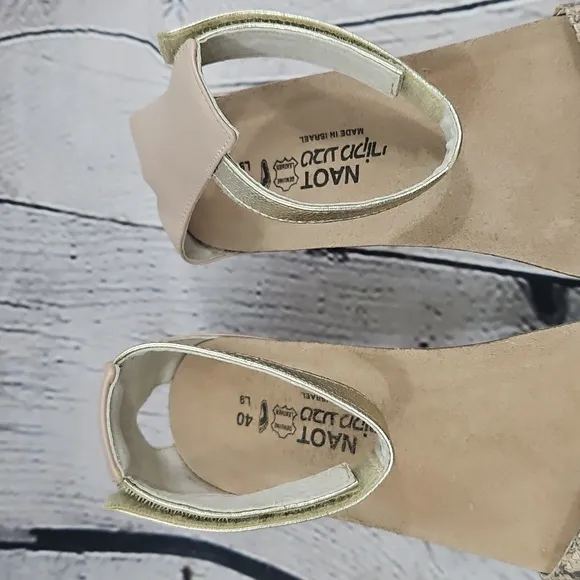 Naot Pixie Women's Gold/Tan Leather Ankle Strap Sandals Size 40 (9)