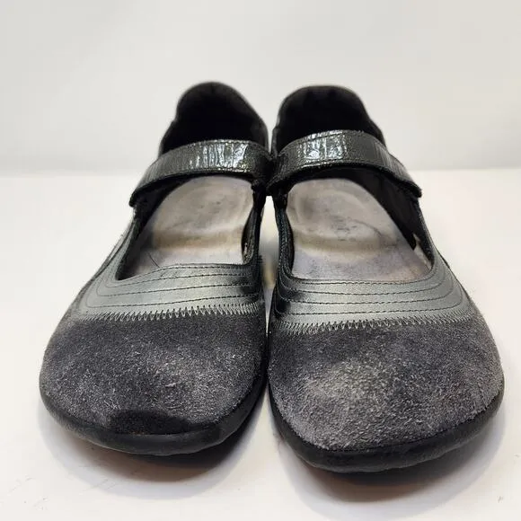 Naot Women Kirei Gray Metallic Leather Mary Jane Flats Size 40 US 9 Comfort Shoe
