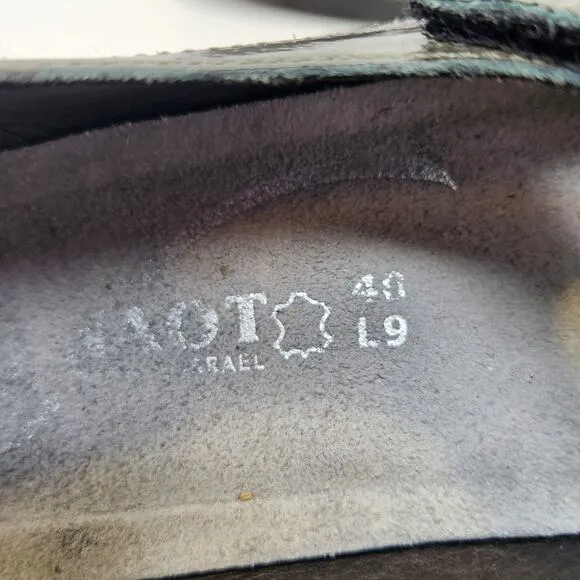 Naot Women Kirei Gray Metallic Leather Mary Jane Flats Size 40 US 9 Comfort Shoe