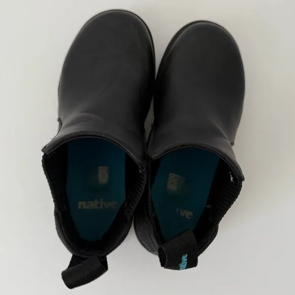Native Black Kensington Chelsea Boots Children’s Size 1