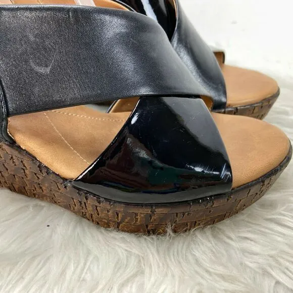 Naturalizer 8.5 M Womens Black Leather Cross Strap Payton Wedged Sandals