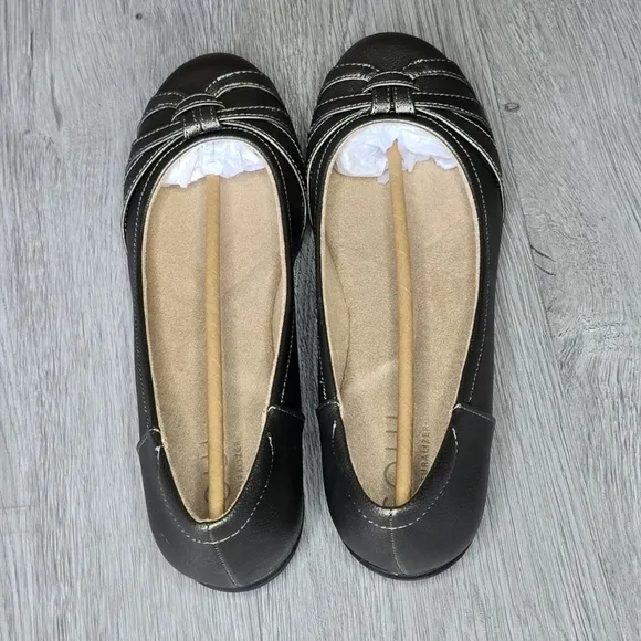 Naturalizer Soul Gift Comfort Flats Gray Nickel Slip-On Size 10 NIB Padded Sole