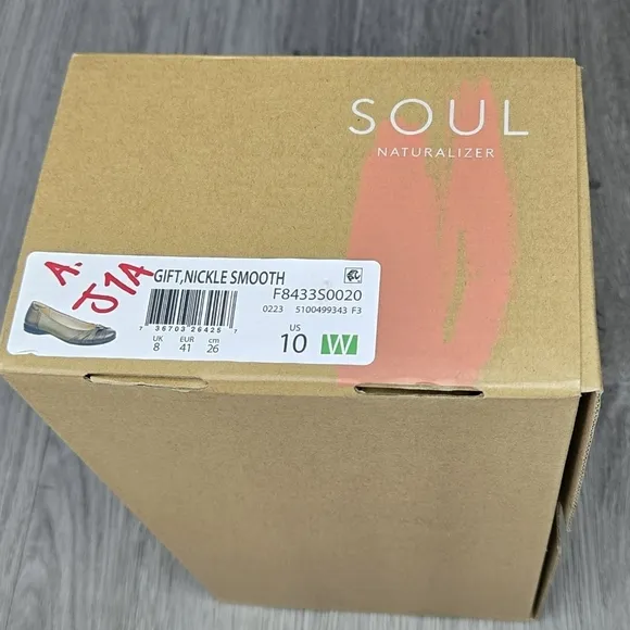 Naturalizer Soul Gift Comfort Flats Gray Nickel Slip-On Size 10 NIB Padded Sole