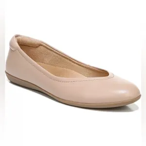 NATURALIZER womens creme brulee VIVIENNE size 8.5W slip on flats NWOB