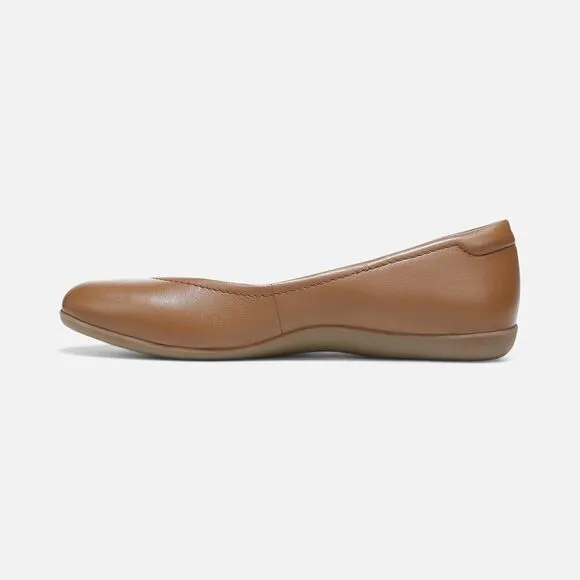 ✨Naturalizer Vivienne Ballet Flats✨