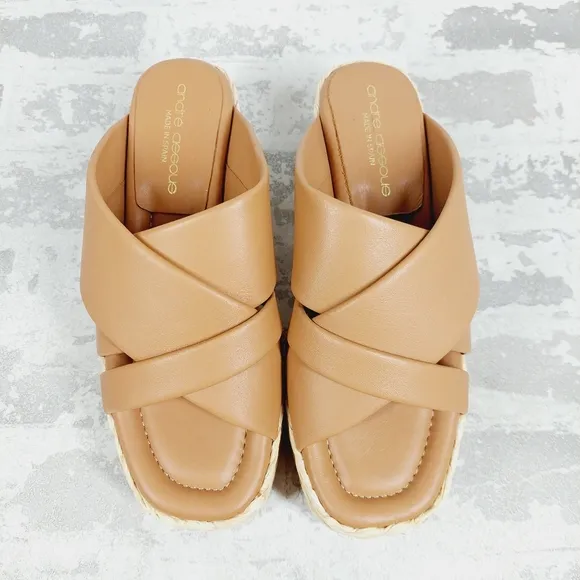 New Andre Assous Calesa Leather Slip-On Flatform Sandals B395
