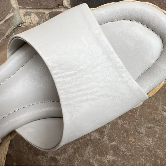 NEW Andree Assous Women's Pilar Slip On Espadrille Platform Sandals Sz 38