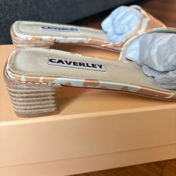 NEW Anthropologie CAVERLEY Murry Mule Slide Sandals in Taupe Cow Print 39