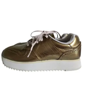 New Balance 520 Platform Round Toe Sneakers Gold Leather Womens Size 7.5