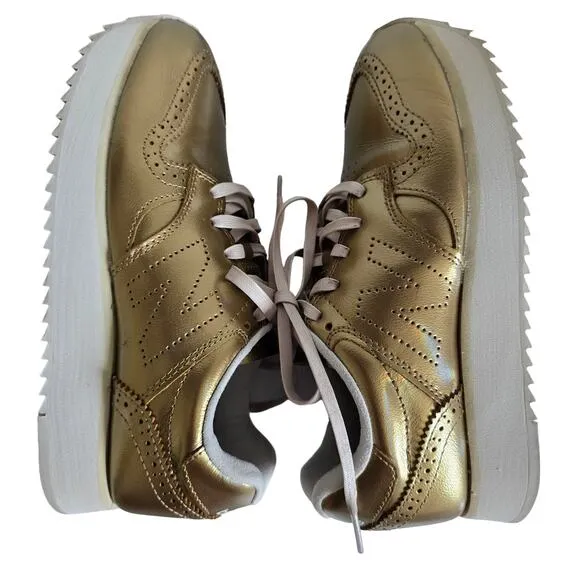 New Balance 520 Platform Round Toe Sneakers Gold Leather Womens Size 7.5