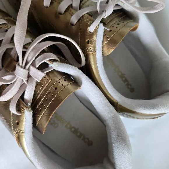 New Balance 520 Platform Round Toe Sneakers Gold Leather Womens Size 7.5